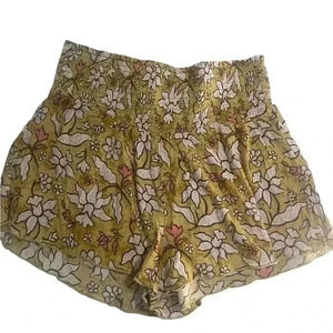 Aerie Floral Smocked High Waist Shorts Size Large